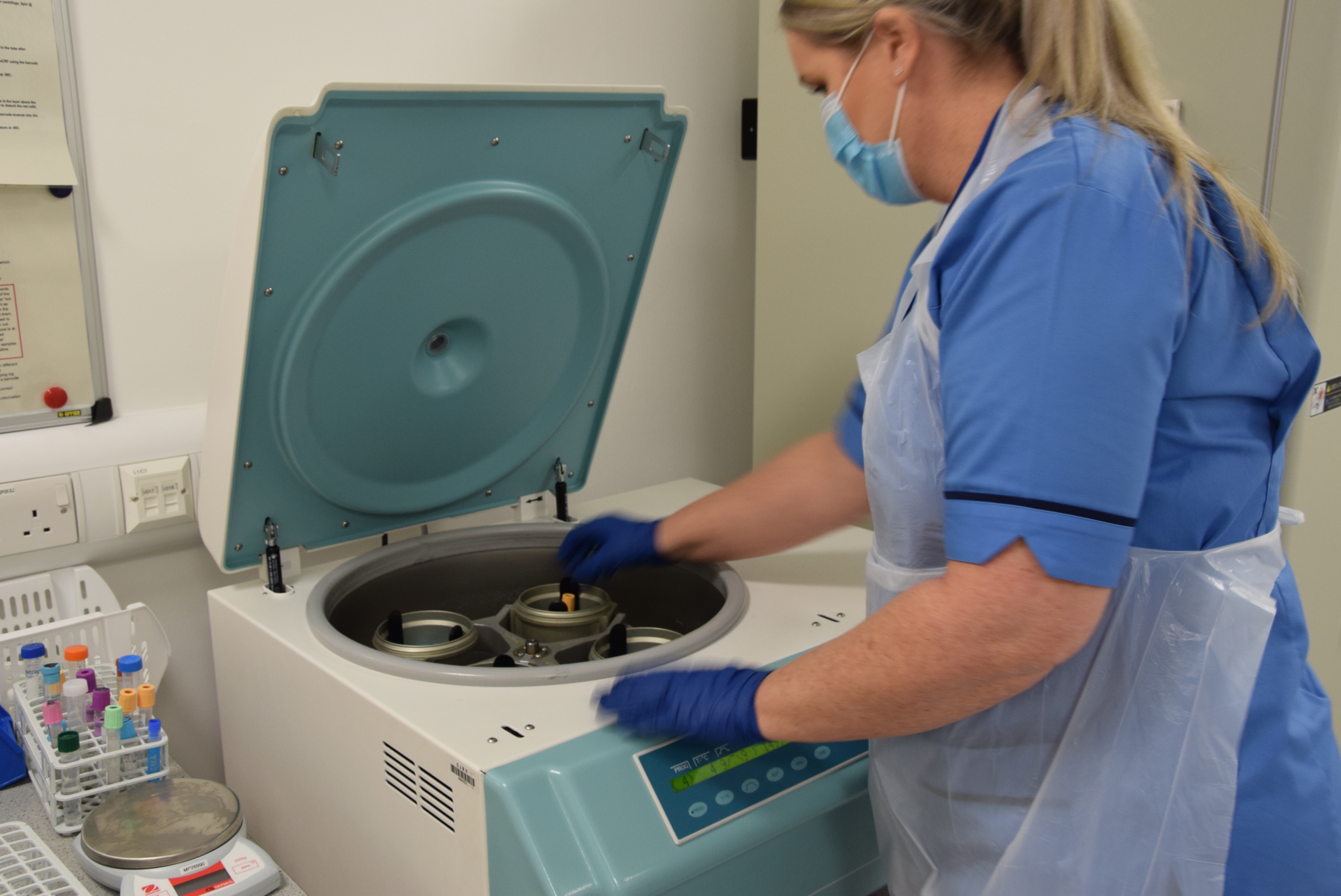 research lab (39).JPG